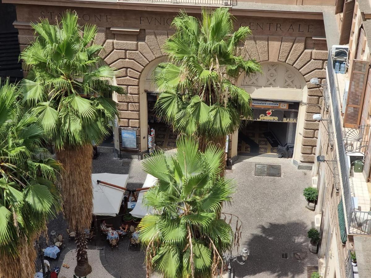 Barbaja Suites In Street Toledo 205 Neapol Exteriér fotografie