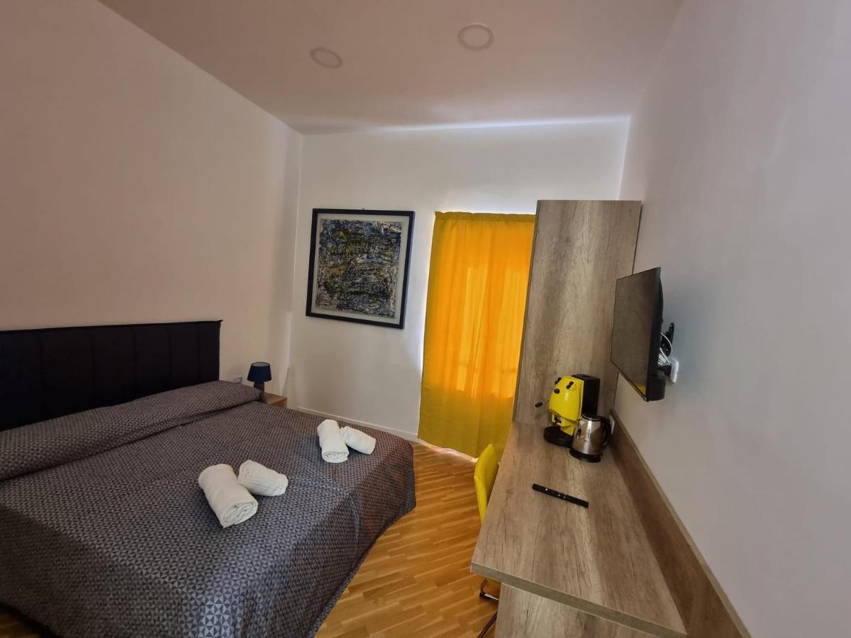 Barbaja Suites In Street Toledo 205 Neapol Exteriér fotografie