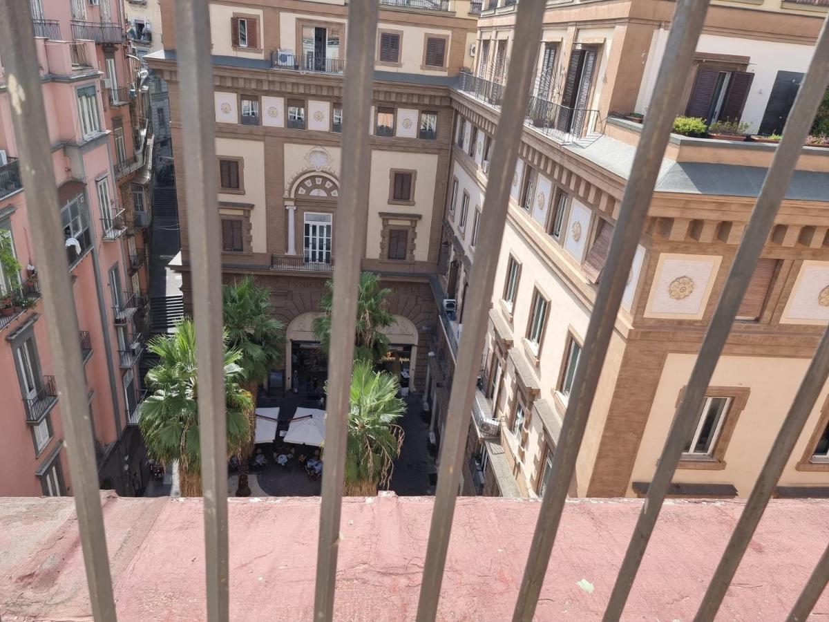 Barbaja Suites In Street Toledo 205 Neapol Exteriér fotografie