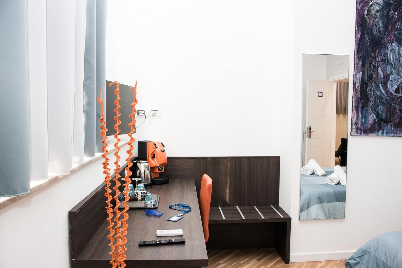 Barbaja Suites In Street Toledo 205 Neapol Exteriér fotografie
